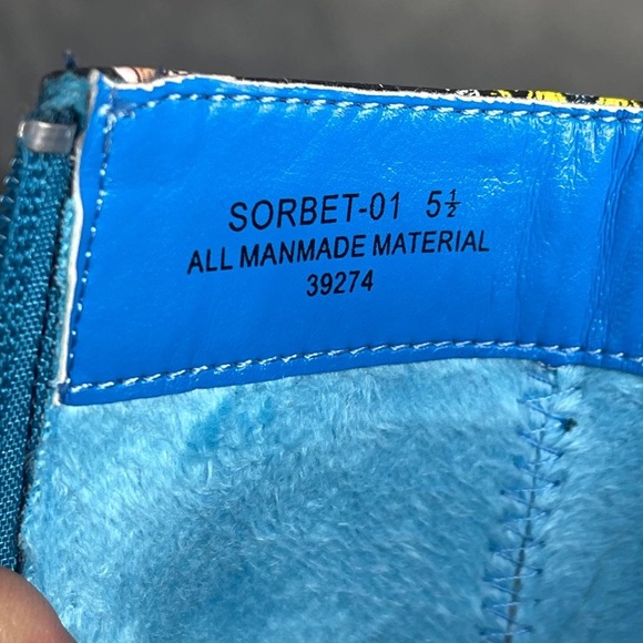 Bamboo  Sorbet Ankle Boots Multi Color  Rainbow Faux Leather Sz 5.5 Colorful - Picture 9 of 14